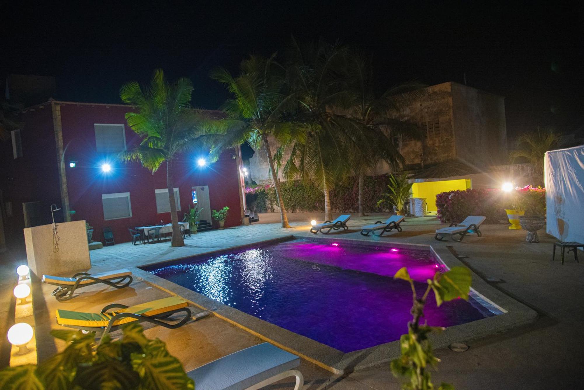 Chambres D'Hotes Villa Luciana Saly ภายนอก รูปภาพ