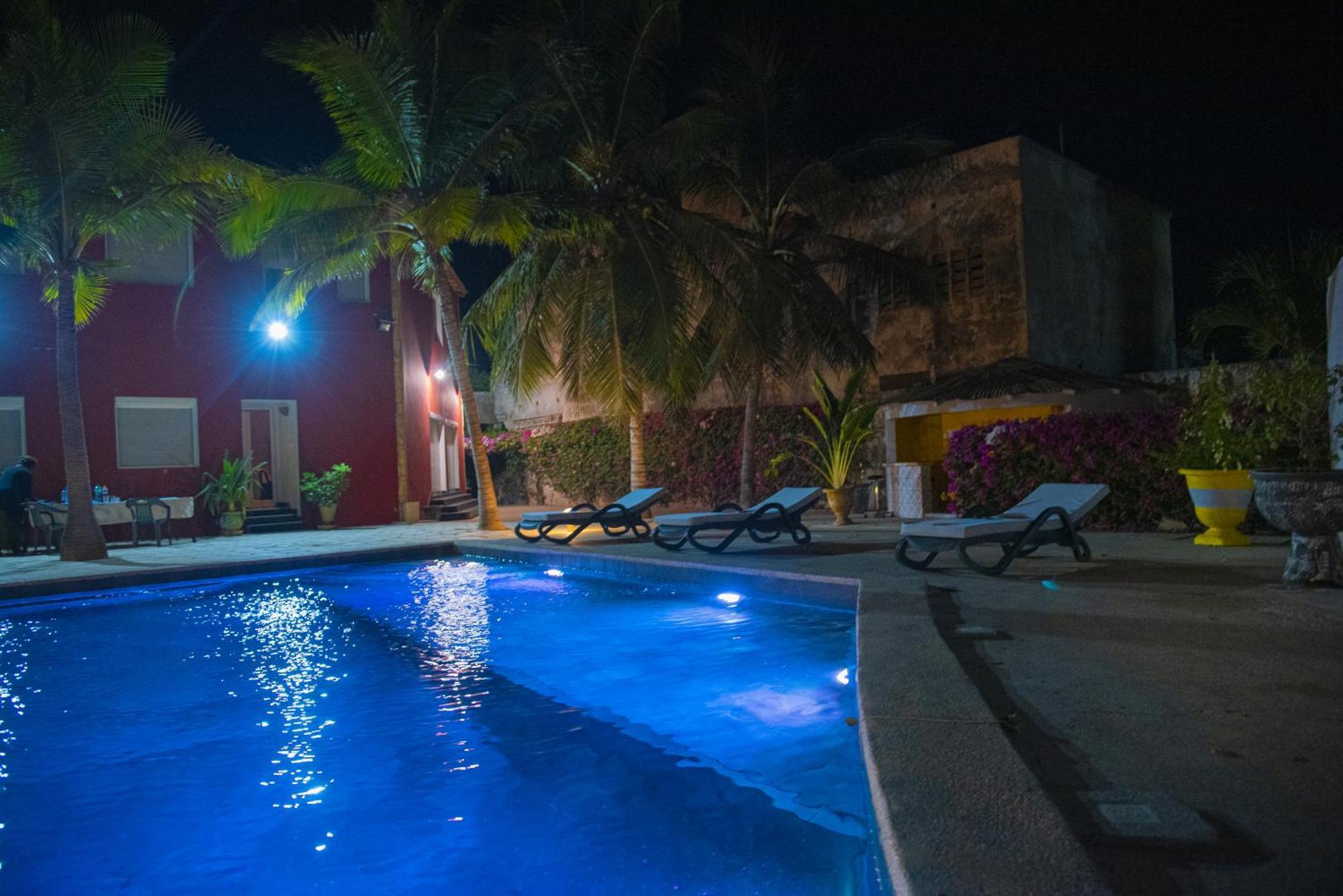Chambres D'Hotes Villa Luciana Saly ภายนอก รูปภาพ